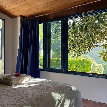 Charming Guest House With Pool And Garden Chalet *